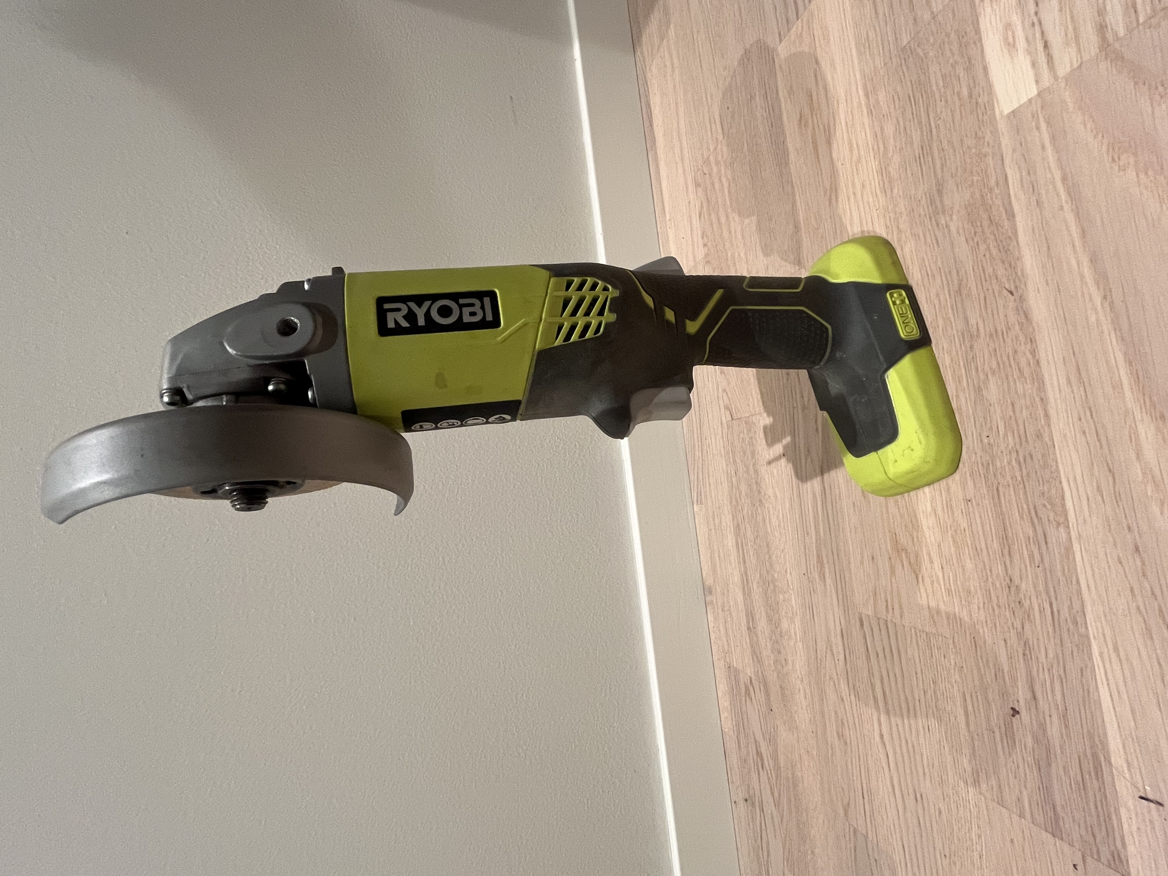 Ryobi 18V Vinkelsliper R18AG